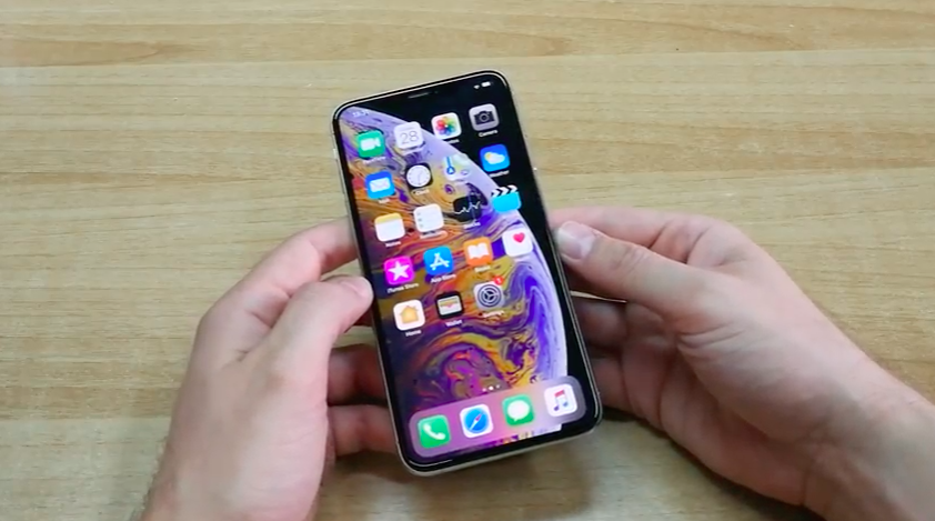 Apple iphone xs max обзор видео