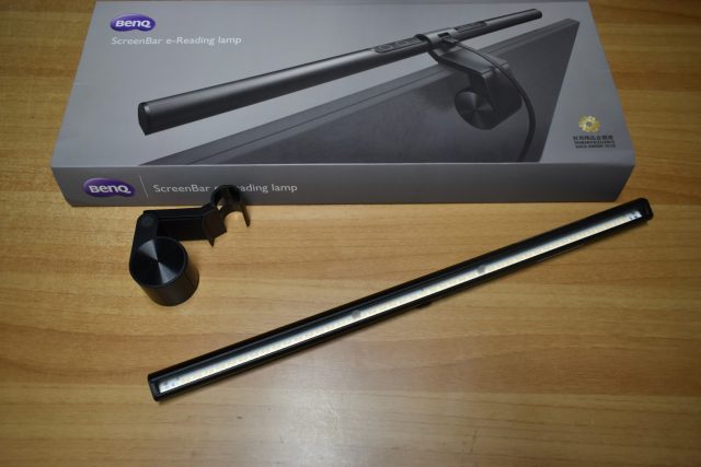 BenQ-ScreenBar-e-Lamp-13-640x427.jpg