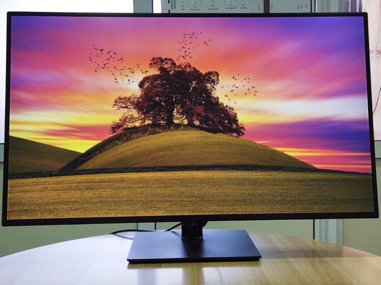 LG 43UN700-B UHD Monitor Review: «Work, Play, Create»! - Digital Life!