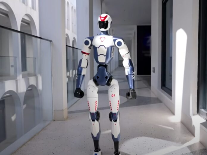 Unitree R1