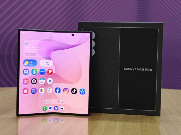 Galaxy Z Fold 8 Ultra